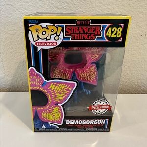 Funko Pop! # 428 Strangers Things - Demogorgon Special Blacklight Edition